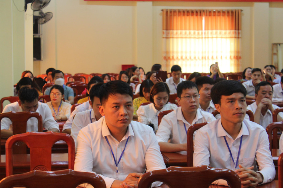 Các giáo viên tham gia Hội thi Giáo viên dạy giỏi cấp THPT năm 2022-2023. Các giáo viên tham gia Hội thi Giáo viên dạy giỏi cấp THPT năm 2022-2023.