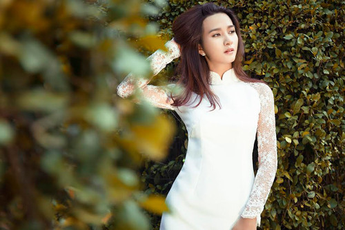 Cận cảnh vẻ mặn mà, cuốn hút của Kim Tuyến ảnh 15