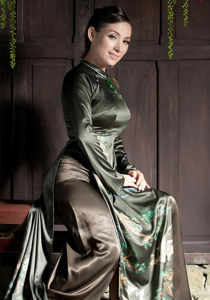 muon dien ao dai dep nen na, can tranh ngay nhung loi phan cam ma sao viet thuong mac phai - 10