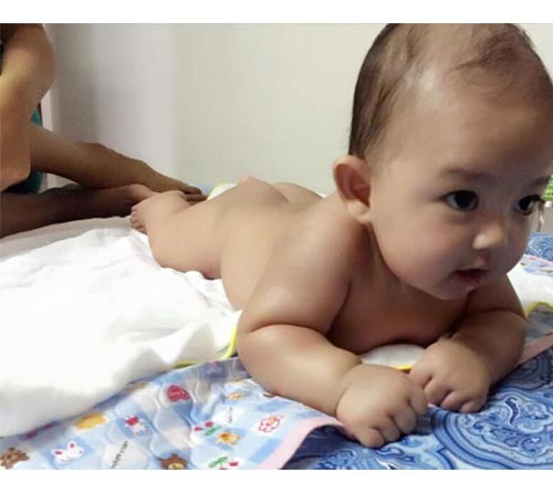 Khánh Thi, Phan Hiển bật khóc vì nhớ con trai - 2