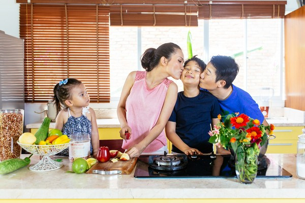gia đình hoàng bách 5 gia đình hoàng bách 5