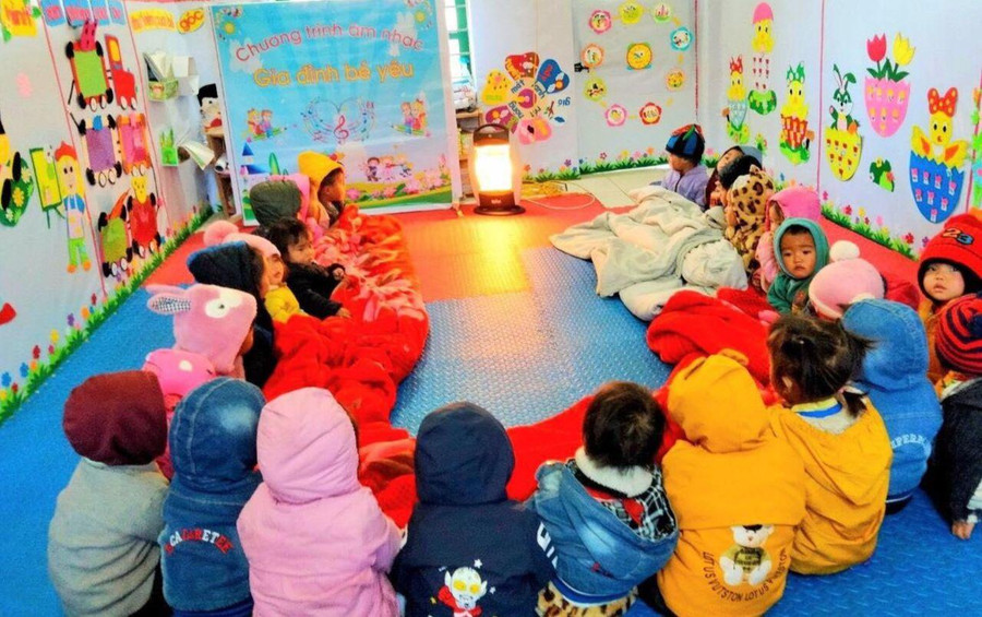 96,7% trẻ Trường Mầm non Y Tý (Bát Xát, Lào Cai) đến lớp. Ảnh: NTCC 96,7% trẻ Trường Mầm non Y Tý (Bát Xát, Lào Cai) đến lớp. Ảnh: NTCC