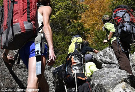 “Thót tim” với bộ ảnh chụp từ độ cao 1.000m - Ảnh 1 “Thot tim” voi bo anh chup tu do cao 1.000m - Anh 1