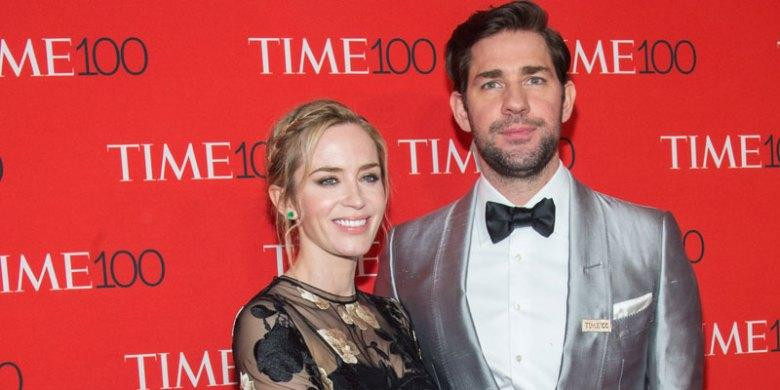 Emily Blunt và John Krasinski. Emily Blunt và John Krasinski.
