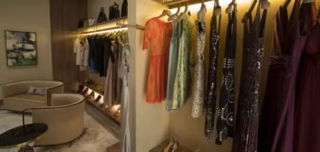 Thoi trang trong phim 50 sac thai den 