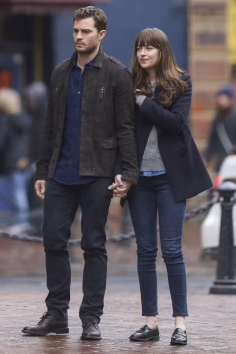 Thoi trang trong phim 50 sac thai den 