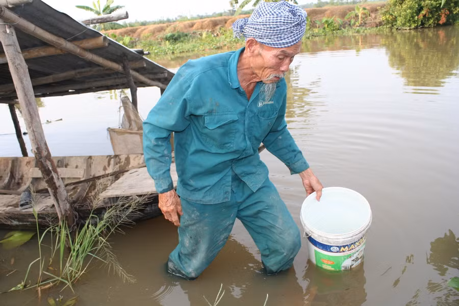 Anh hùng giữa đời thường.