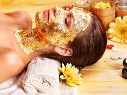 Thực hư công dụng chống lão hóa từ đắp mặt nạ vàng - Ảnh 1 Thuc hu cong dung chong lao hoa tu dap mat na vang - Anh 1