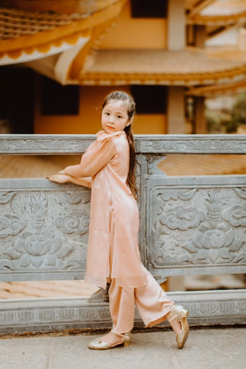 Mộc Trà lớn phổng phao khi lên 7 tuổi.