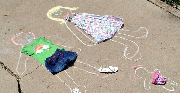 25 trò chơi tại nhà không tốn một xu mà vui “nổ trời” cho trẻ ảnh 4 25 trò chơi tại nhà không tốn một xu mà vui “nổ trời” cho trẻ ảnh 4