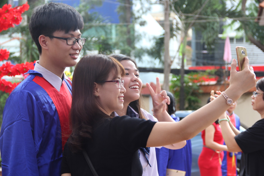 Cùng con lưu giữ kỷ niệm