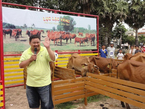Loạt ảnh Minh Béo được bà con nông dân yêu thích hình ảnh 1 loat anh minh beo duoc ba con nong dan yeu thich hinh anh 1