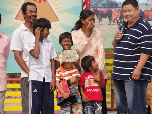 Loạt ảnh Minh Béo được bà con nông dân yêu thích hình ảnh 12 loat anh minh beo duoc ba con nong dan yeu thich hinh anh 12