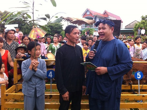 Loạt ảnh Minh Béo được bà con nông dân yêu thích hình ảnh 6 loat anh minh beo duoc ba con nong dan yeu thich hinh anh 6