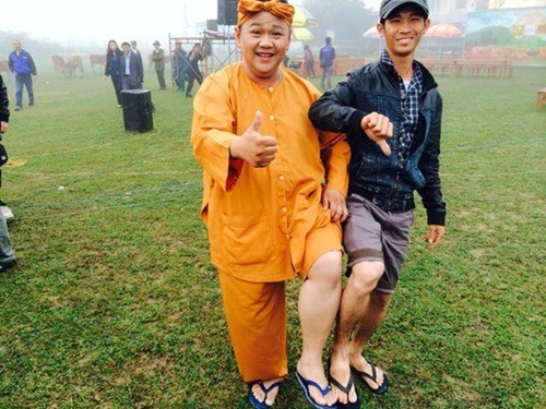 Loạt ảnh Minh Béo được bà con nông dân yêu thích hình ảnh 5 loat anh minh beo duoc ba con nong dan yeu thich hinh anh 5