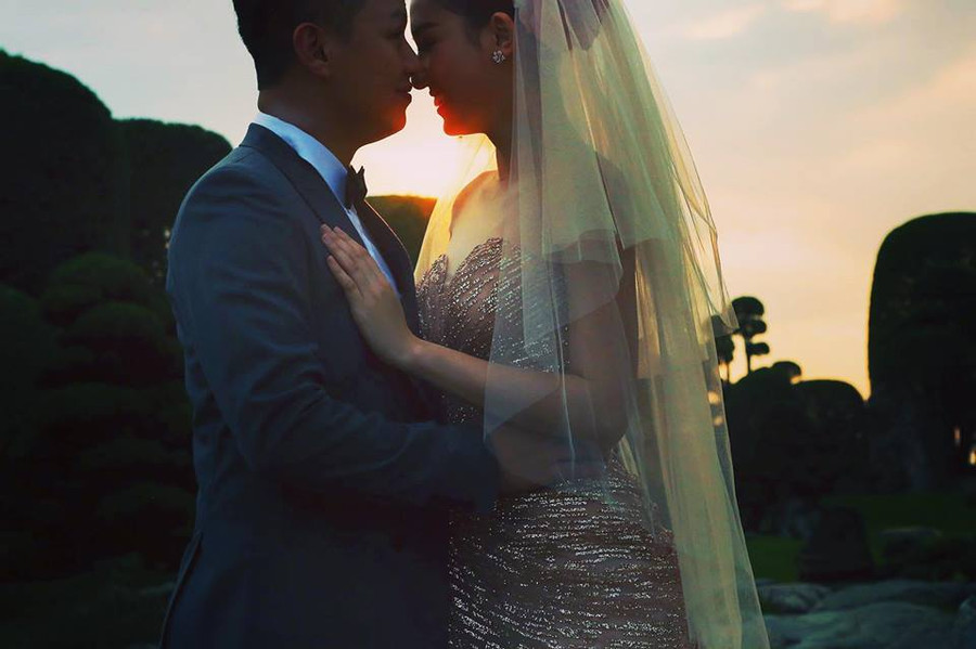 a hau tra my chi 90 trieu cho chiec vay cuoi cup nguc hinh anh 7