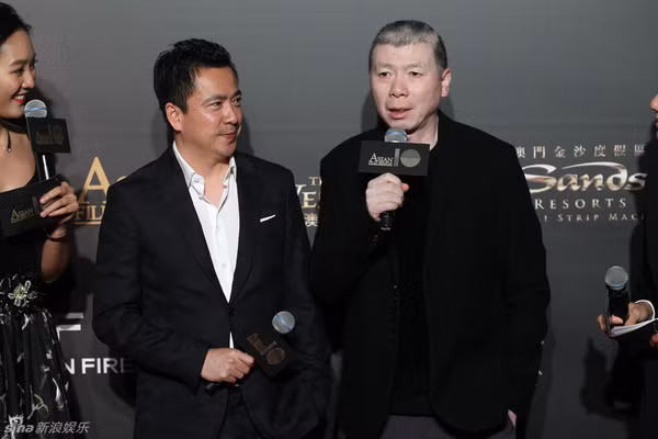 Sao Hoa ngữ mặc hở hang lấn lướt Thư Kỳ, Cao Viên Viên trên thảm đỏ ảnh 14