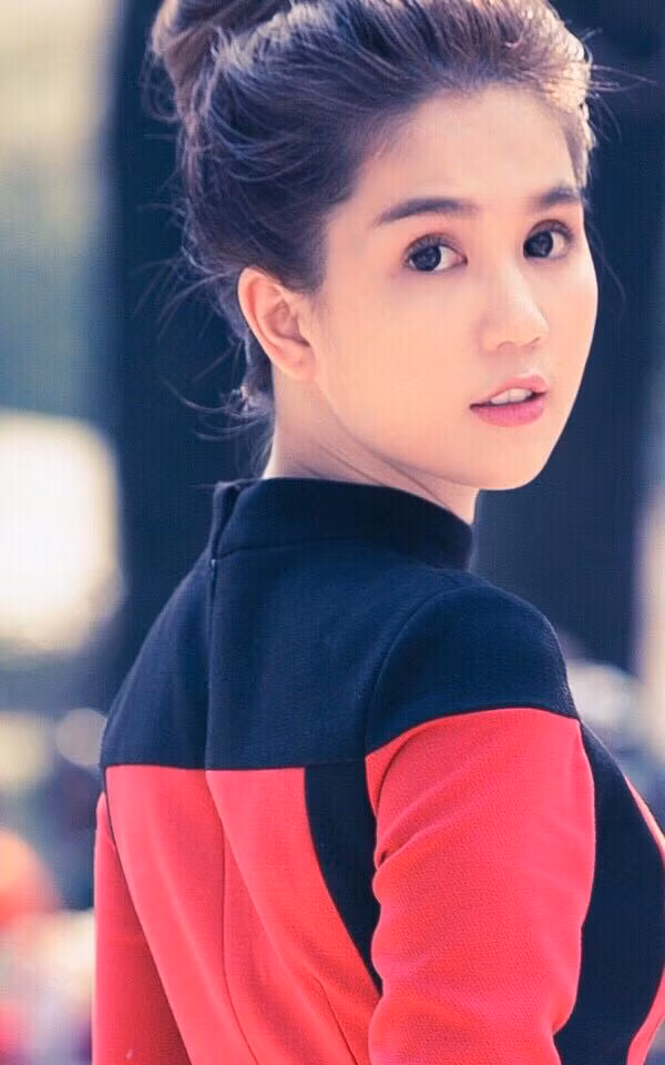 ngoc trinh phunutoday2