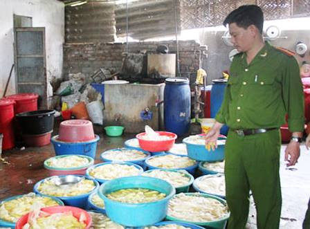 Rùng mình những món ăn hàng ngày có chất vàng ô kịch độc