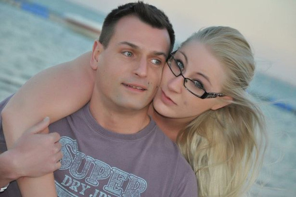 cô gái 29 tuổi bị chứng nghiện sex