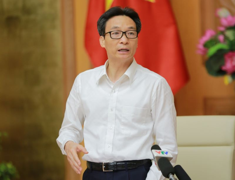 Phó Thủ tướng Vũ Đức Đam phát biểu tại cuộc họp Phó Thủ tướng Vũ Đức Đam phát biểu tại cuộc họp