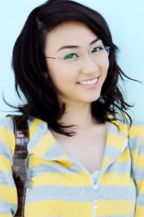 Mỹ nữ Việt mất vẻ đẹp trời cho vì “cuồng” phẫu thuật thẩm mỹ ảnh 5 Ngân Khánh đáng yêu trước kia