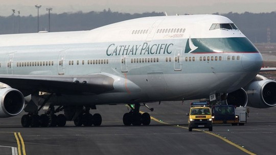 Túi tiền triệu đô “bốc hơi” tại sân bay ảnh 1 Cathay Pacific is the eight airline to plead guilty to a price-fixing scheme involving surcharges on cargo flown to and from Canada.