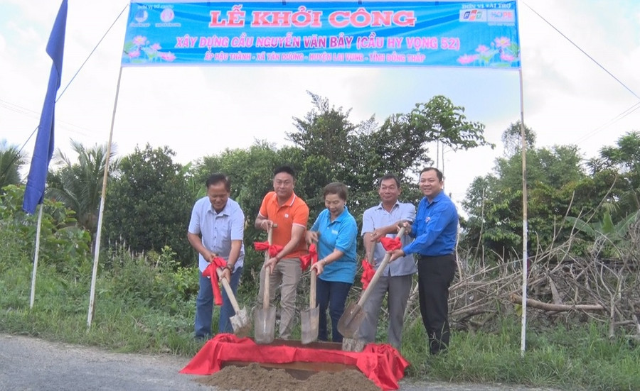 Lễ khởi công xây Cầu Nguyễn Văn Bảy