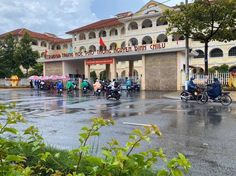 Điểm thi Trường THPT Nguyễn Đình Chiểu, TP Mỹ Tho, Tiền Giang.