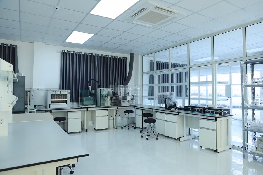 Trang thiết bị Viện Công nghệ sinh học thuộc Trường ĐH Trà Vinh.