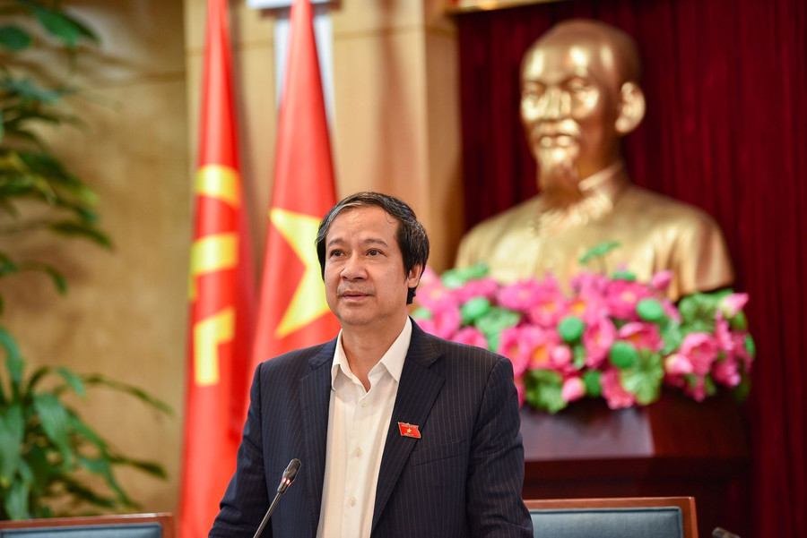Bộ trưởng Nguyễn Kim Sơn phát biểu tại buổi làm việc. Bộ trưởng Nguyễn Kim Sơn phát biểu tại buổi làm việc.