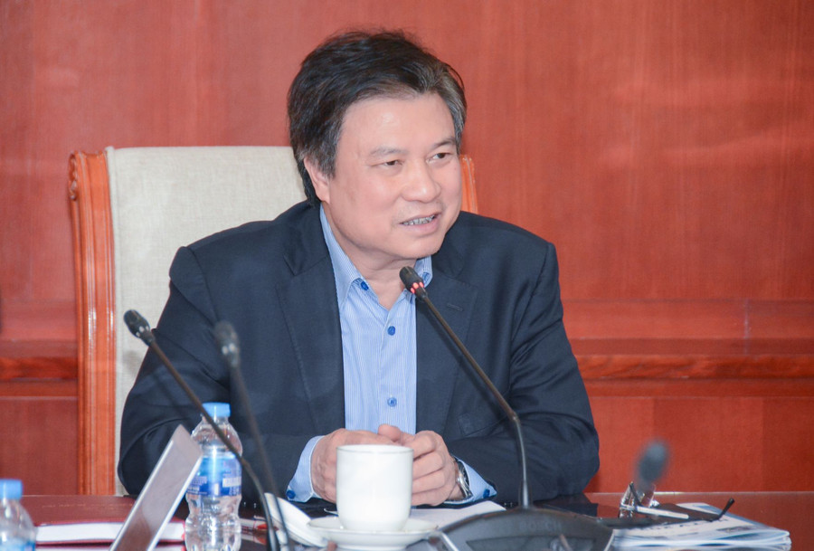 Thứ trưởng Bộ GD&ĐT Nguyễn Hữu Độ phát biểu tại buổi làm việc. Thứ trưởng Bộ GD&ĐT Nguyễn Hữu Độ phát biểu tại buổi làm việc.