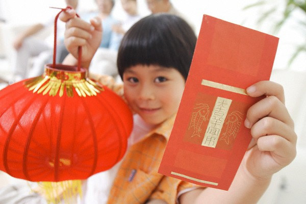 Có chị em nào bị bố mẹ chồng “chỉ đạo” tiền mừng tuổi không? 2