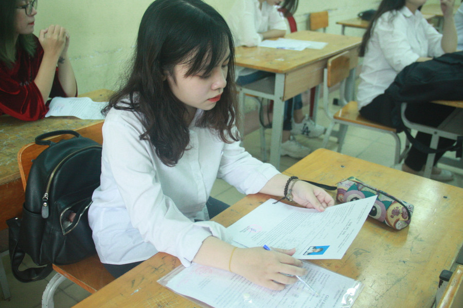 Thí sinh dự thi tốt nghiệp THPT. Ảnh: Hải Bình.
