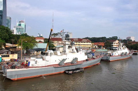 Cặp tàu số 2 (M3, M4) đang hoàn chỉnh tại nhà máy và sẵn sàng đi nghiệm thu trên biển cấp Nhà máy, Quân chủng Hải quân và Bộ Quốc phòng. Cặp tàu số 2 (M3, M4) đang hoàn chỉnh tại nhà máy và sẵn sàng đi nghiệm thu trên biển cấp Nhà máy, Quân chủng Hải quân và Bộ Quốc phòng.