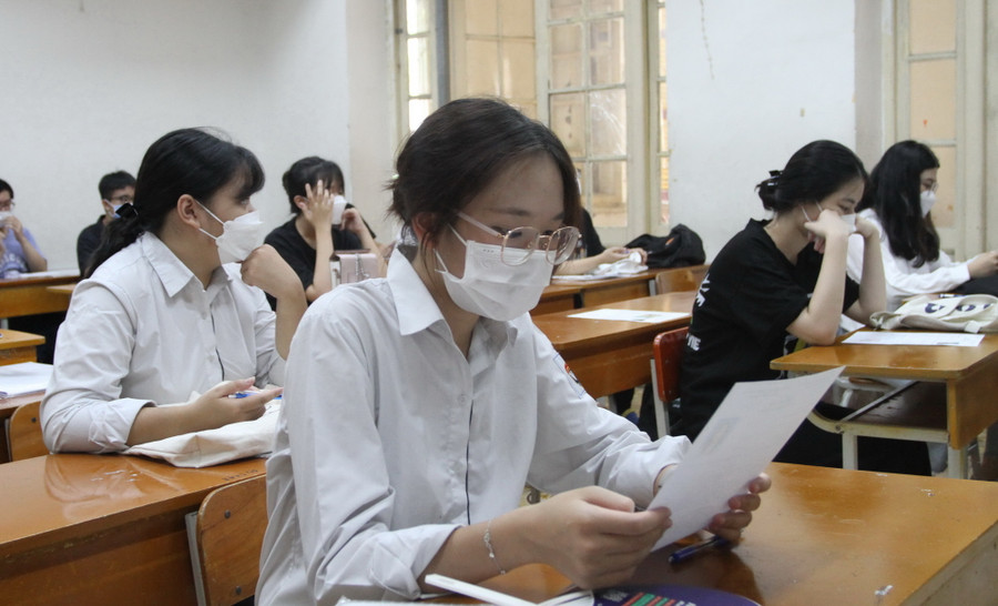 Thí sinh Hà Nội dự thi tốt nghiệp THPT năm 2022. Ảnh: TG
