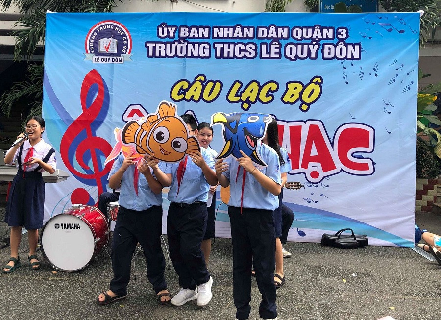 Các thành viên CLB hào hứng mang đến những tiết mục đặc sắc, vui vẻ