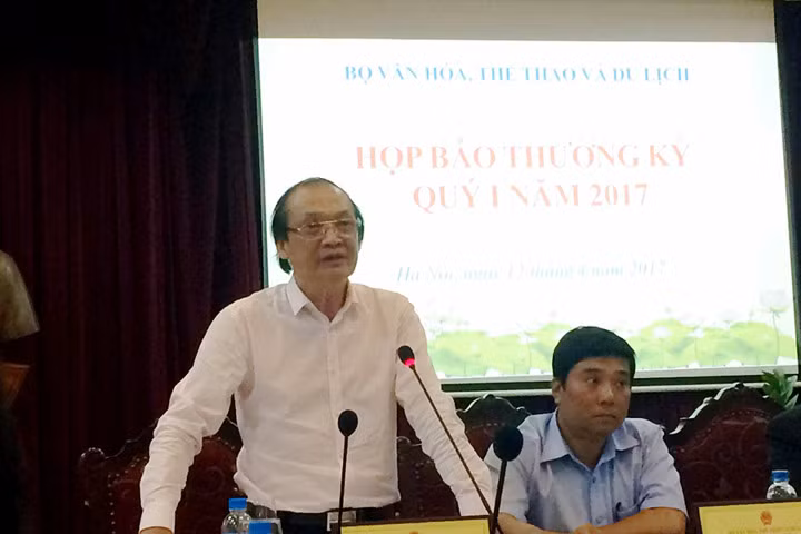 Cục Phó Cục NTBD Đào Đăng Hoàn nhận trách nhiệm chính về lệnh cấm lưu hành 5 ca khúc sáng tác trước năm 1975