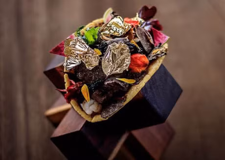 Choang vang voi nhung mon an xa xi nhat hanh tinh - Anh 1