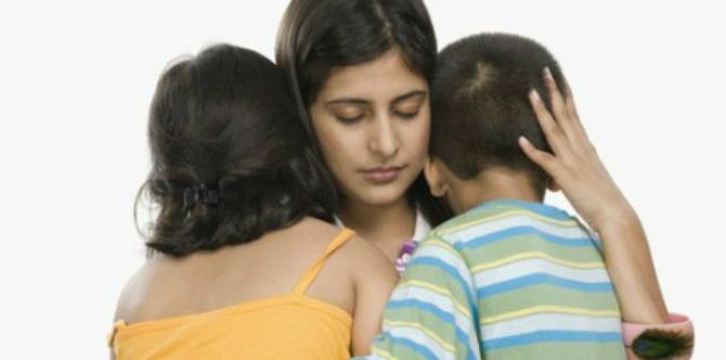 Việc thừa nhận sai lầm của mình là không hề dễ với trẻ. Ảnh minh họa.