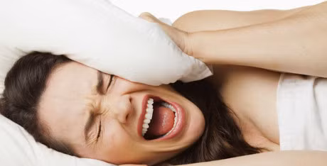 Neu tim ban hay dap nhanh vao sang som, do la mot dau hieu nguy hiem - Anh 1