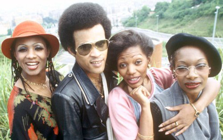Boney M đến Việt Nam: Điểm lại những ca khúc đình đám - Ảnh 3 Boney M den Viet Nam: Diem lai nhung ca khuc dinh dam - Anh 3