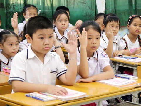 Hô biến bài toán đố về phân số từ phức tạp thành đơn giản