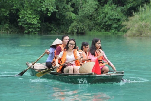 Ca sĩ Cẩm Ly: Không hỗ trợ con đi theo nghệ thuật - Ảnh 3 Ca sĩ Cẩm Ly: Không hỗ trợ con đi theo nghệ thuật - Ảnh 3