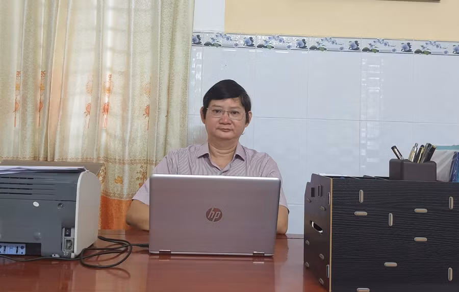 Ông Trần Hiền Hòa - Trưởng phòng GD Trung học-GD Thường xuyên, Sở GD&amp;ĐT Hậu Giang trả lời câu hỏi của độc giả.