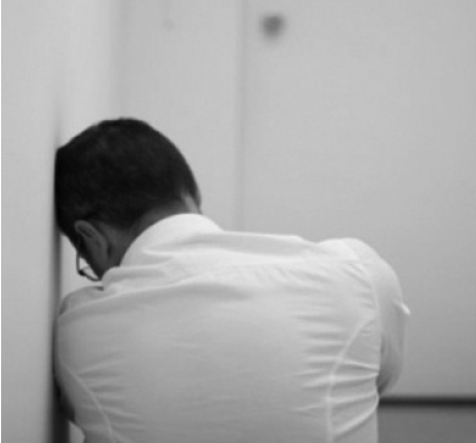 Nói dối chồng đi học để gặp tình nhân mỗi đêm - Ảnh 1