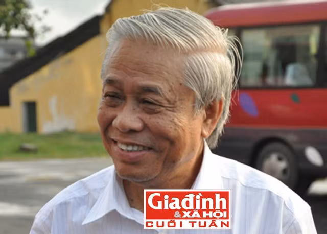 Nhà thơ Vũ Quần Phương và “phương pháp kham khổ” dạy con thành Giáo sư toán học