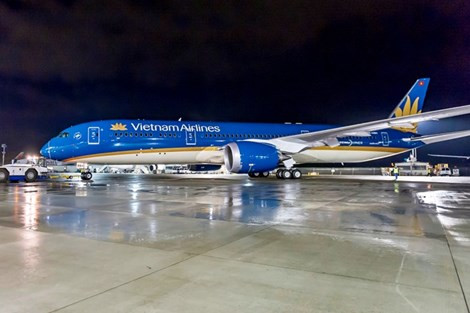 Theo kế hoạch, Vietnam Airlines sẽ nhận chiếc máy bay Boeing 787-9 Dreamliner đầu tiên vào giữa năm nay. Ảnh:Vietnam Airlines. Boeing 787 đầu tiên của Vietnam Airlines xuất xưởng tại Mỹ