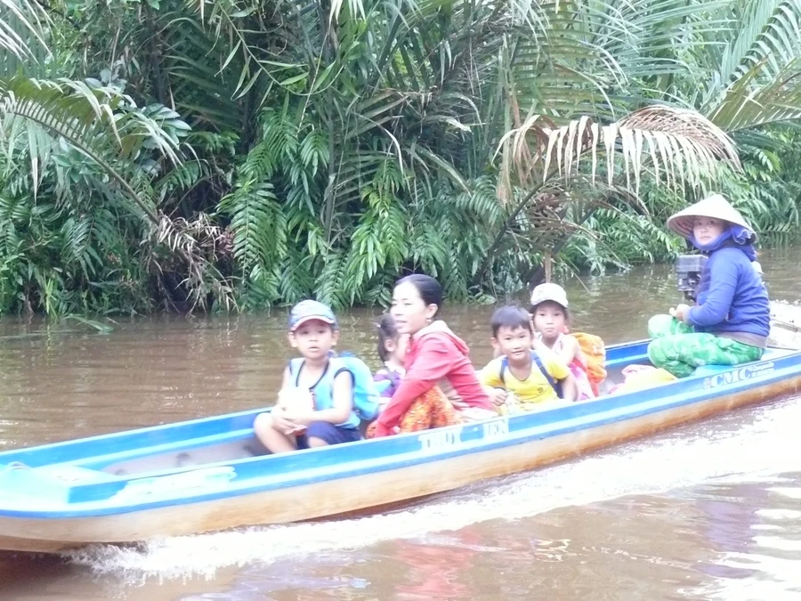 Hành trình tìm chữ của học trò “Đất mũi”