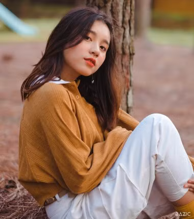 Nguyễn Ngọc Khanh là thủ khoa khối D01 năm 2020.